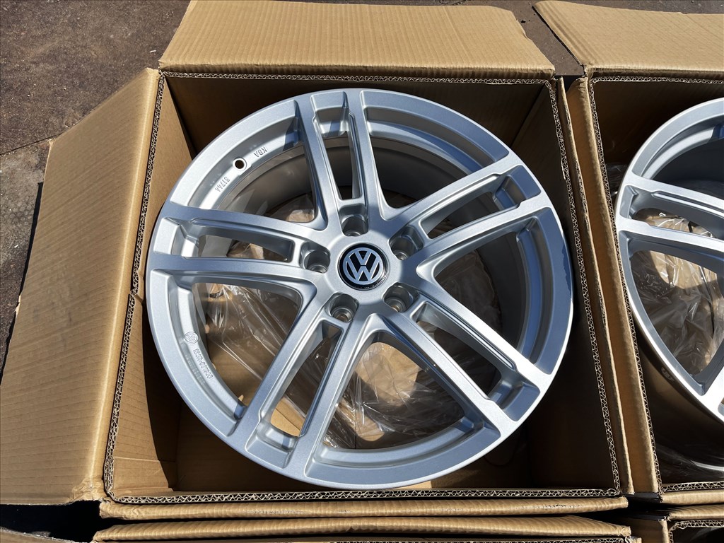 VW - Audi - Seat - Skoda 18" 5x112 Új Dezent alufelni eladó 18 coll 3. kép