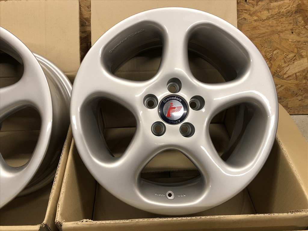  5x100 lyukosztású 7Jx15" új Cromodora alufelni 15 col 4. kép