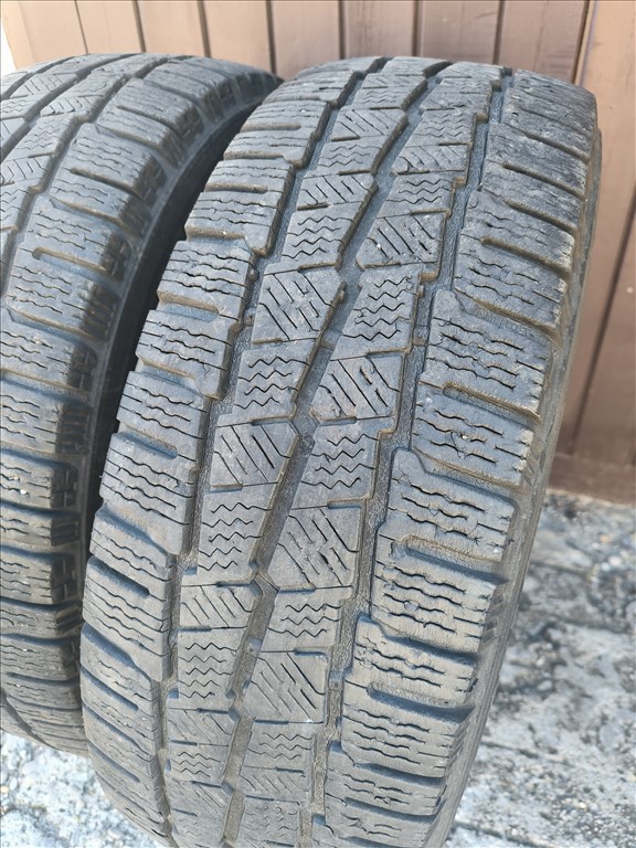  215/6516"C 28e/2db kisteherre használt Michelin téli gumi gumi 2. kép