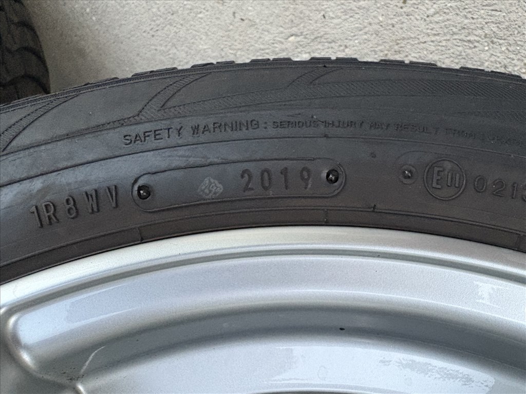 Dezent 4x108 16" alufelnik téli gumikkal olcsón 6. kép