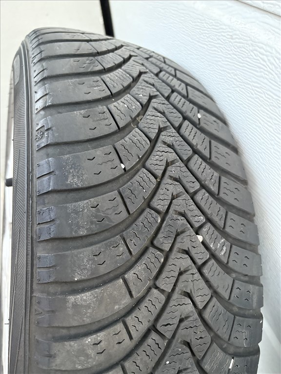 Dezent 4x108 16" alufelnik téli gumikkal olcsón 7. kép