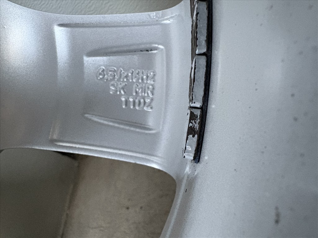 Dezent 4x108 16" alufelnik téli gumikkal olcsón 9. kép