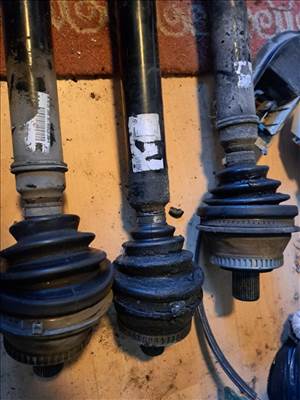 Volkswagen Passat B5, Audi A4 (B5 - 8D) féltengely 