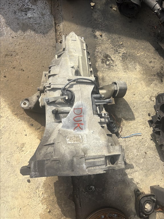 Audi A6 (C5 - 4B), Volkswagen Passat B5, Audi A4 (B5 - 8D) manuális váltó DUK 1. kép