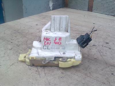 FORD FOCUS 98-04 Jobb első ajtó zárszerkezet központizáras