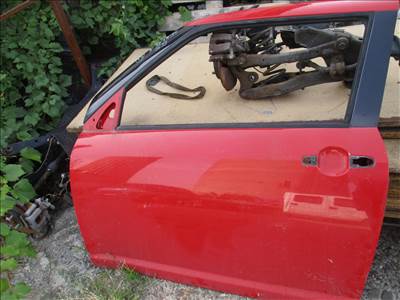Suzuki Swift V első ajtó bal-jobb 3 ajtós