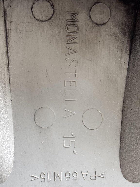 Renault megane II 16coll dísztárcsa garnitúra 2. kép