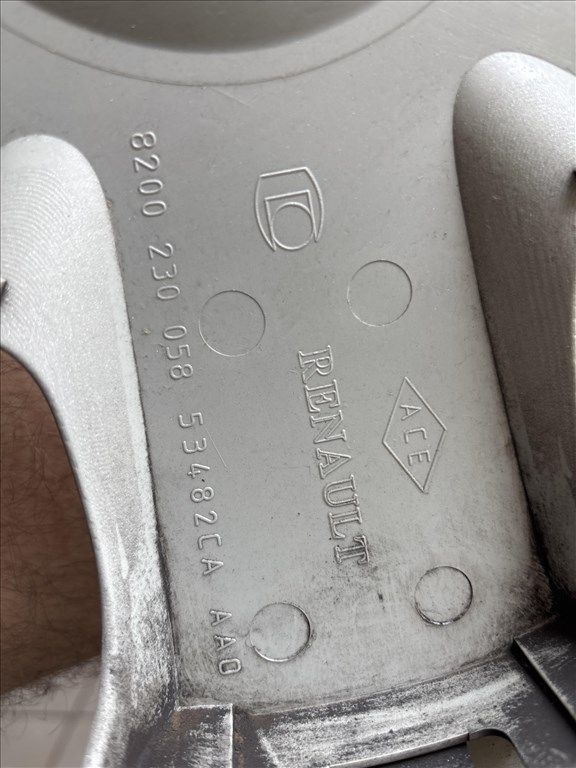 Renault megane II 16coll dísztárcsa garnitúra 3. kép