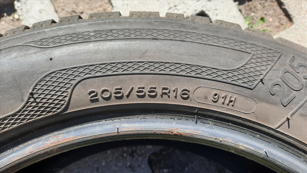 205/55 R16 Kleber Téli gumik 6. kép
