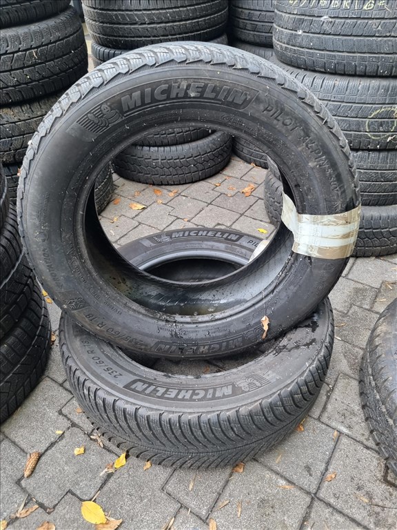  235/6018" újszerű Michelin Pilot Alpin 5 téli gumi 2db  2. kép