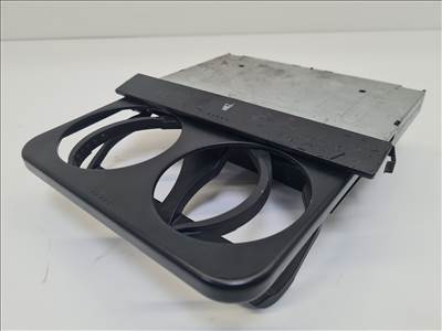 Volkswagen Golf IV pohártartó (24528) 1j0858601