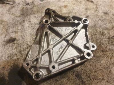 Opel Corsa D Generátor tartó bak A13dtc  55206511