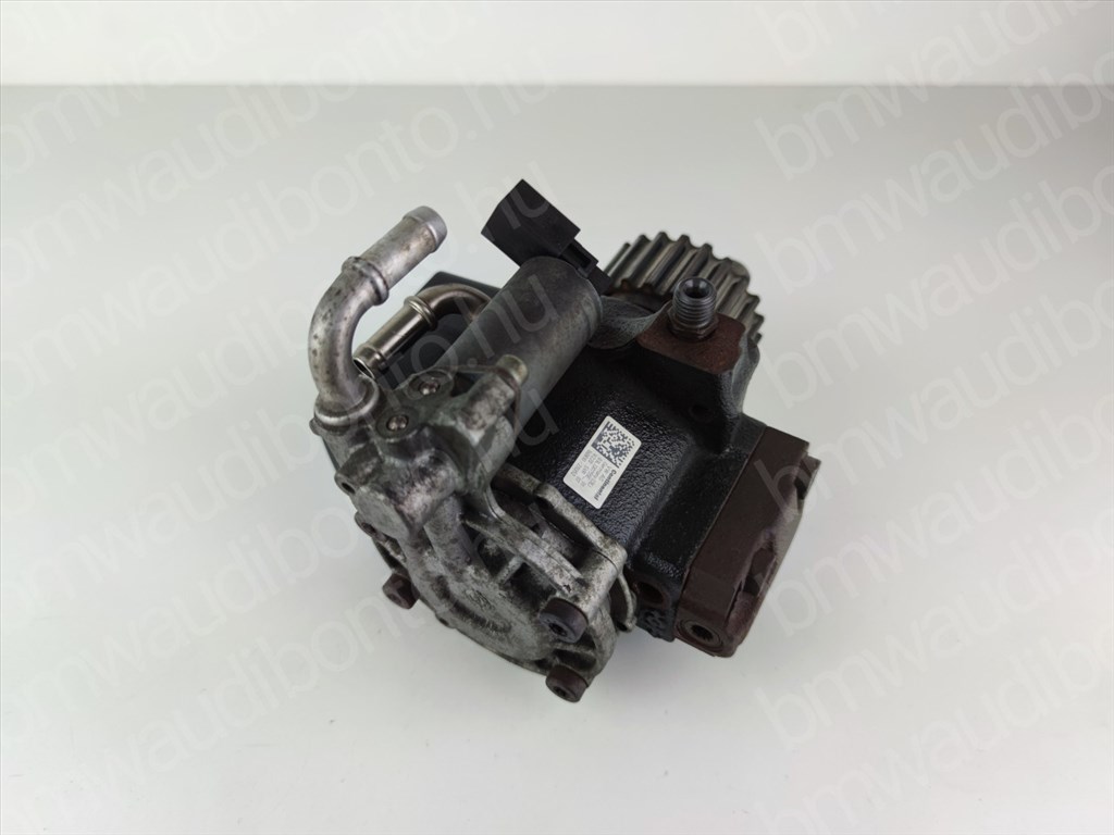 AUDI A3 (8P1)  1.6 TDI Nagynyomású szivattyú (03L130755E) 1. kép