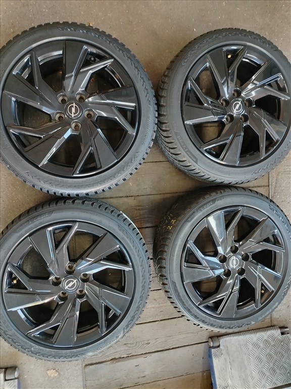 Opel Astra L 5x108 17" (gyári felni) alufelni, 225/45 új Hankook téli gumi 1. kép