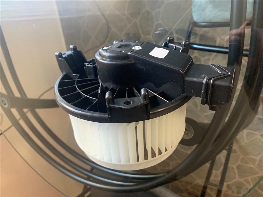 Toyota Hilux (AN10/AN20/AN30) sárvédő szélesítés  14. kép