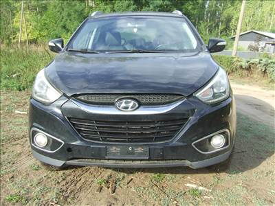 Hyundai ix35 bontott alkatrészei