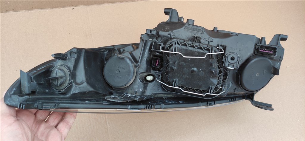 Renault Megane jobb első làmpa 1305630712 4. kép