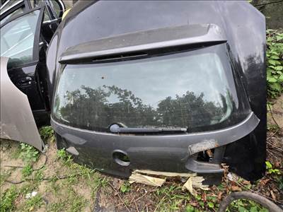Volkswagen Golf V A5 Typ 1K Csomagtérajtó