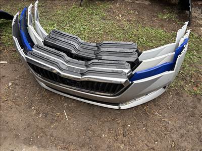 Skoda Scala Első lökhárító 657807221