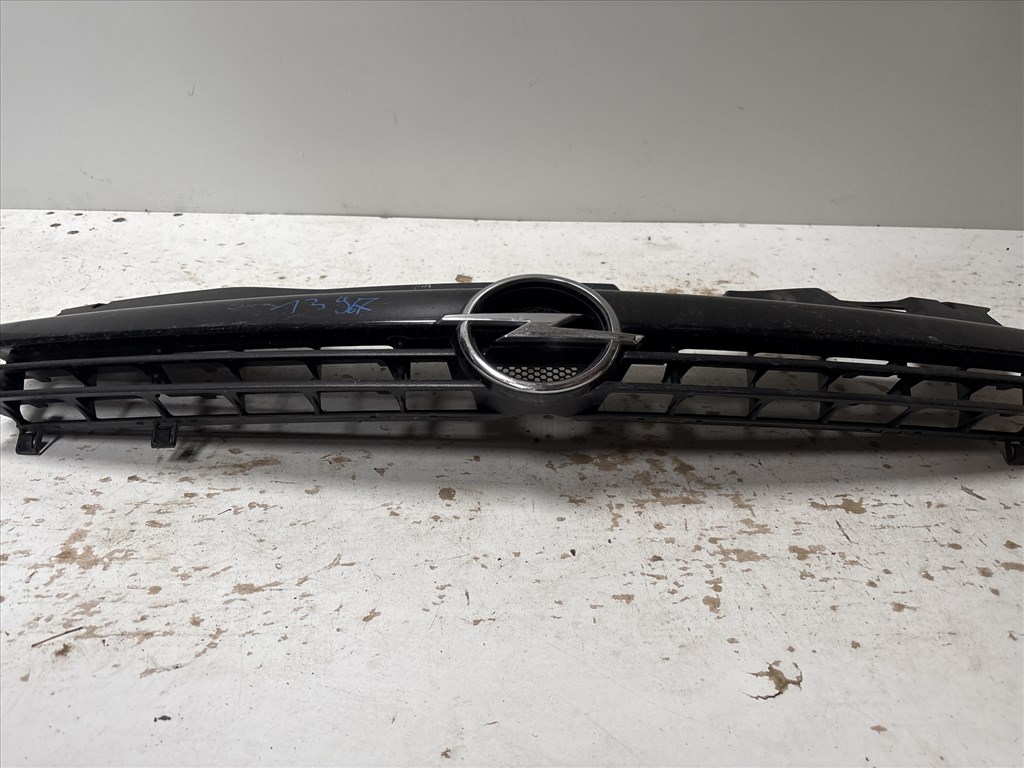 13967 Opel Astra H 2004-2010 Díszrács   Felső 2005 13108463 2. kép