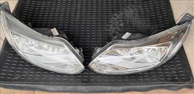 Ford Focus Mk3 Első fényszóró ezüst