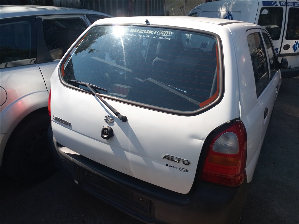 Suzuki Alto V lökhárító, motorháztető, sárvédő  3. kép