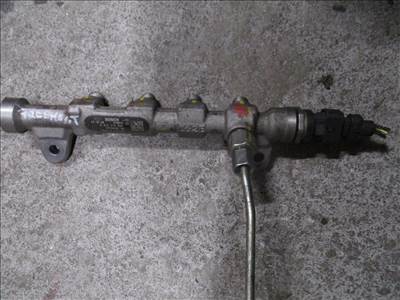 Fiat Freemont 2.0 16V Multijet közös nyomócső rail cső 0445214254
