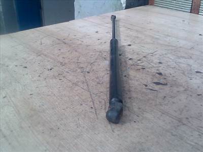 VOLKSWAGEN GOLF IV. Csomagtérajtó kitámasztó teleszkóp pozíció független