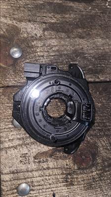 Skoda Fabia III 1.0 MPI légzsák átvezető  6c0959653