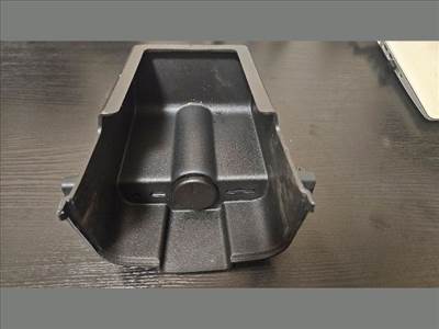 Opel Astra J USB aljzat kártyaolvasó 13359045