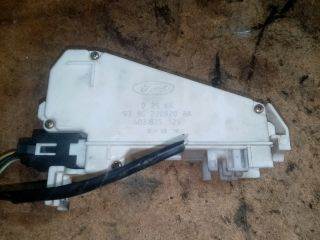 Ford Ka Mk1 Jobb hátsó Ajtózár *122049* 93bg220a20ba