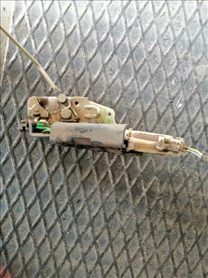 Mazda B 2500 Bal hátsó Ajtózár 