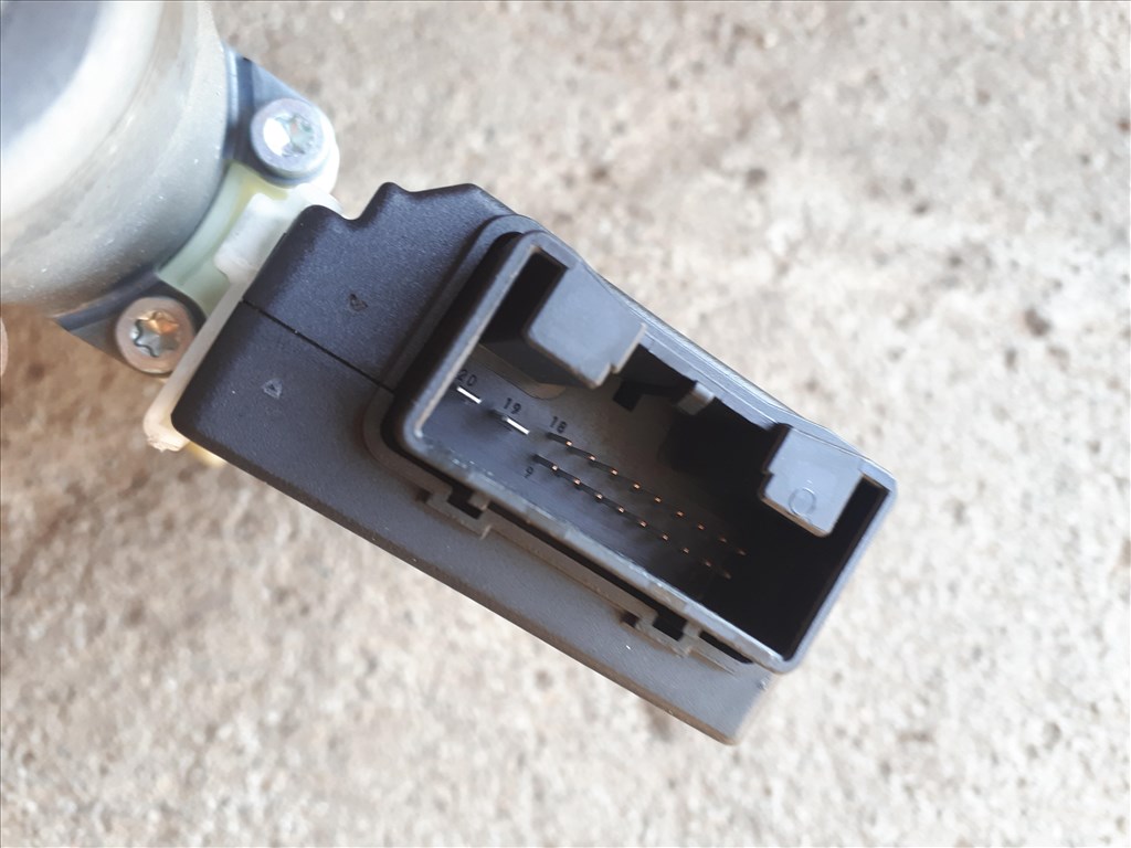 Volkswagen Passat B6 Bal hátsó ablakemelő motor 1K0959795L, 974227-10 1k0959703ab 3c5839461j 2. kép