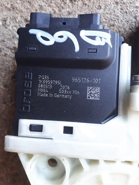 Volkswagen Passat B6 Bal hátsó ablakemelő motor 1K0959795L, 974227-10 1k0959703ab 3c5839461j 4. kép