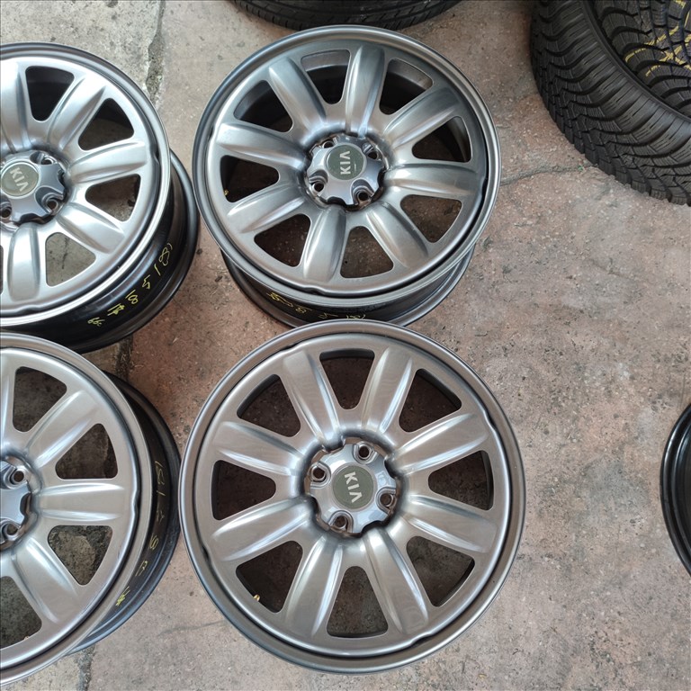 4x100 17 Gyári Kia lemezfelni 66000ft a 4db/83/ 2. kép