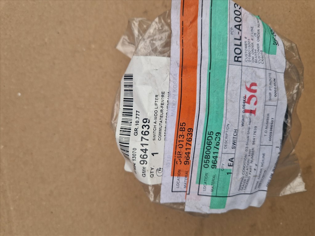 Chevrolet Lacetti ablakemelő kapcsoló  96417639 2. kép