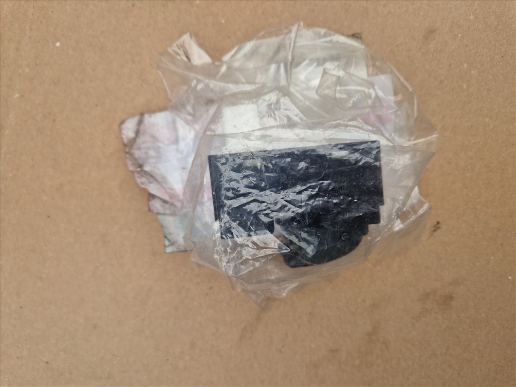 Chevrolet Lacetti ablakemelő kapcsoló  96417639 3. kép