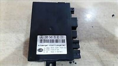 Mercedes A-osztály W169 Vonóhorog vezérlő 1695452032