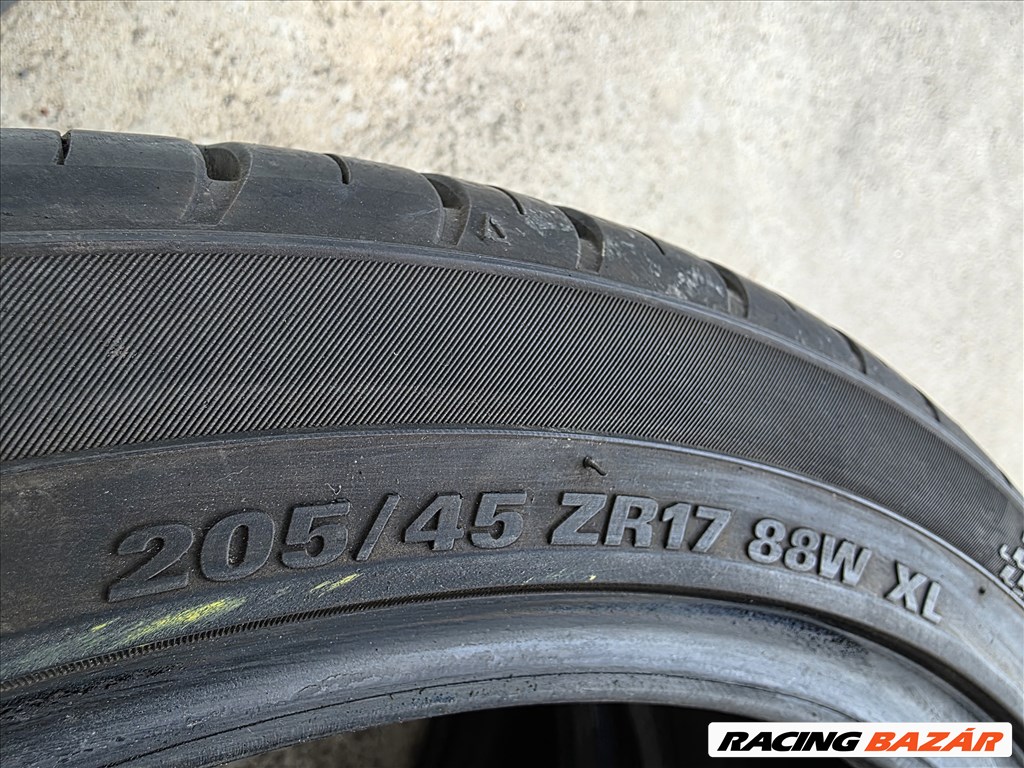 205/45R17 Kumho gumi 2db teljesen újszerű állapotban eladó! 8. kép