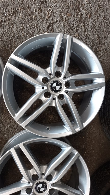  5x112 lyukosztású 7,5JJ 17" használt Autec alufelni 4. kép