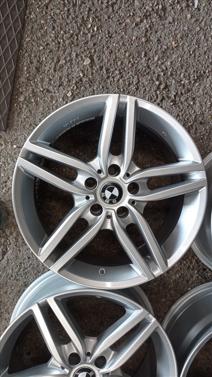  5x112 lyukosztású 7,5JJ 17" használt Autec alufelni 5. kép