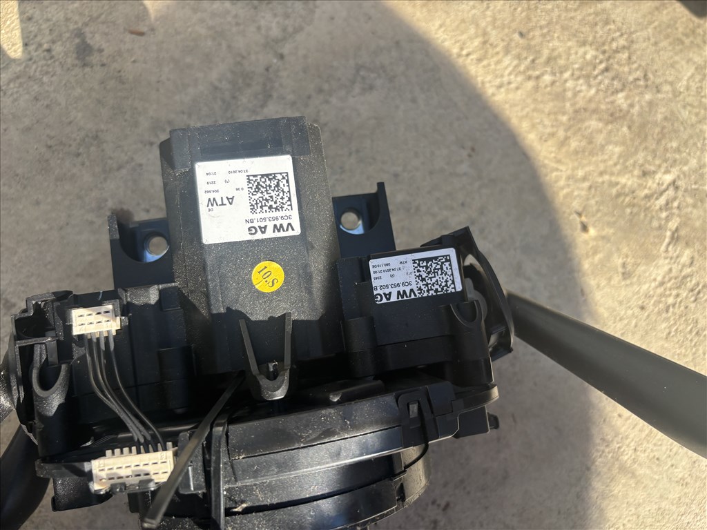 Volkswagen Passat B6, B7 bajuszkapcsoló 3c9953502b / 3c9953501bn 2. kép