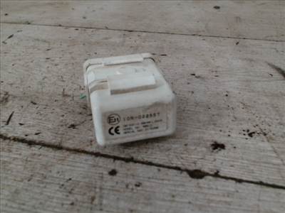 SUZUKI SX4 Központizár vezérlő elektronika