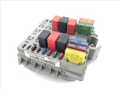Biztosítéktábla - PUNTO - BO.46760249, 46760249 -  - Bontott Fiat  46760249