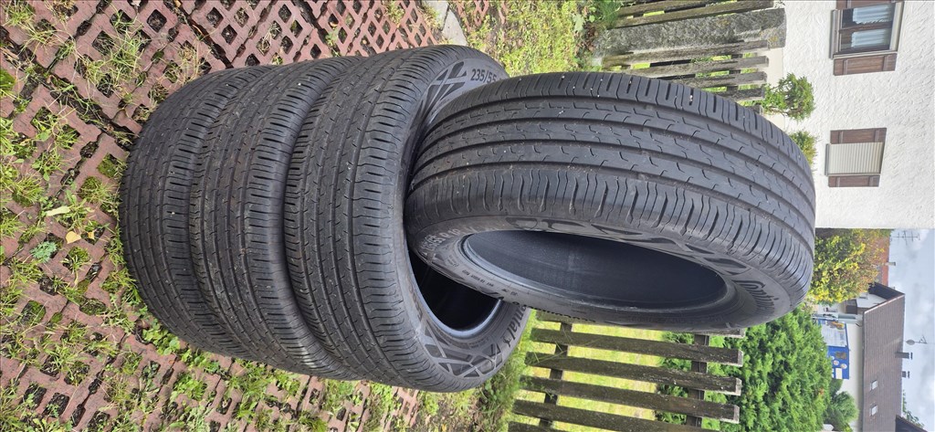  235/5518" újszerű Continental nyári gumi  8. kép