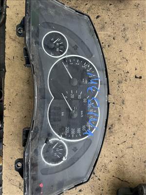 IOpel Meriva A kilóméteróra 