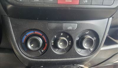 Fiat Doblo II Fütés kapcsoló 