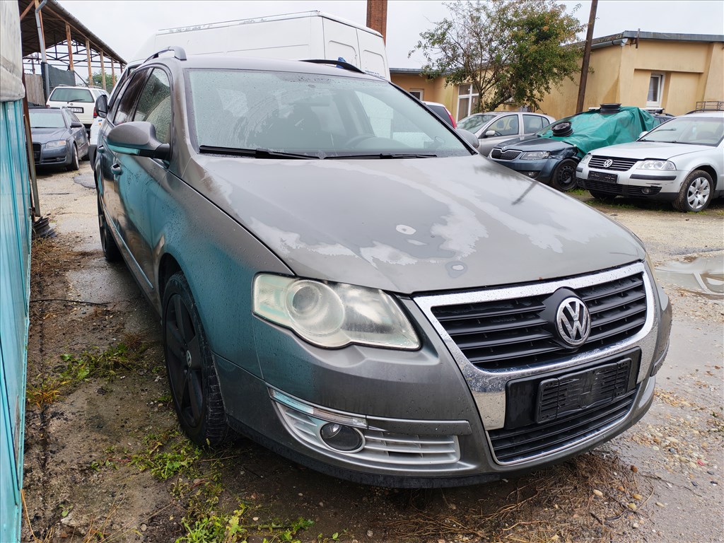 Volkswagen Passat B6 Variant 2.0 TDI DSG váltó, HXS kóddal, 254413km-el eladó hxsb6 vw20tdibkp 2. kép