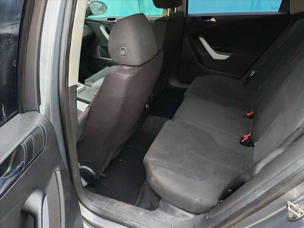 Volkswagen Passat B6 Variant 2.0 TDI DSG váltó, HXS kóddal, 254413km-el eladó hxsb6 vw20tdibkp 9. kép