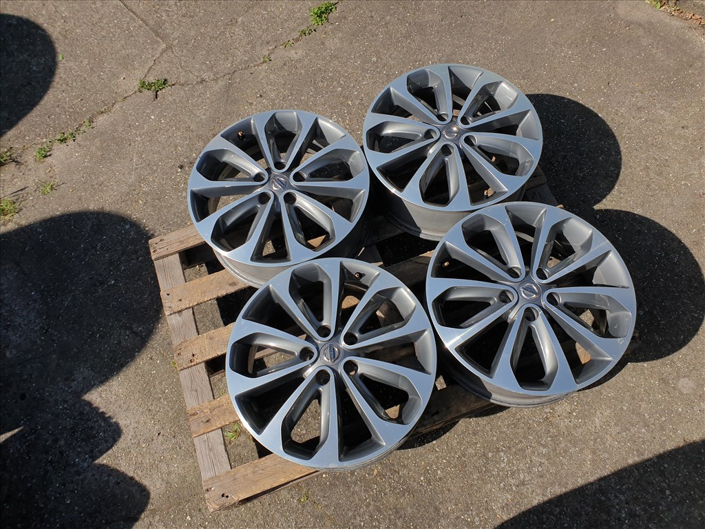 18" 5x114,3 Nissan Qashqai 1. kép